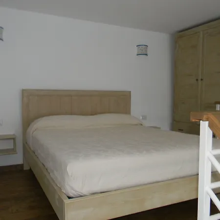 Raito Costa D'amalfi Oda ve Kahvaltı Vietri